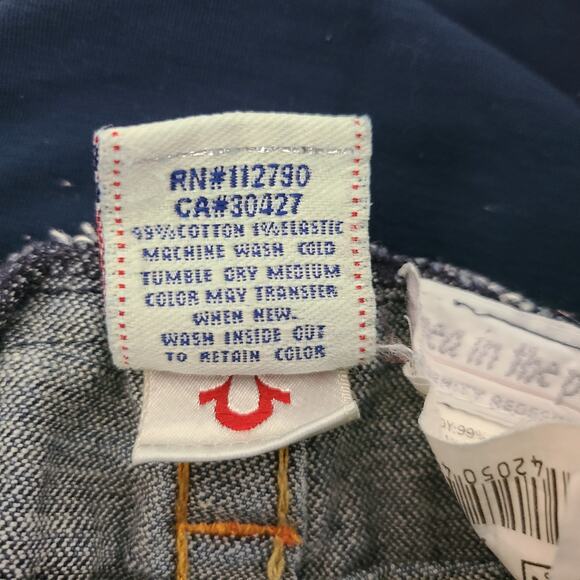 True Religion Pea in the Pod Maternity Joey Jeans Flare Leg Twisted Seam 32 - Picture 11 of 12